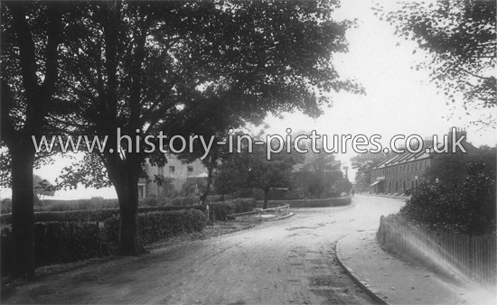 London Road, Purfleet, Essex. c.1916